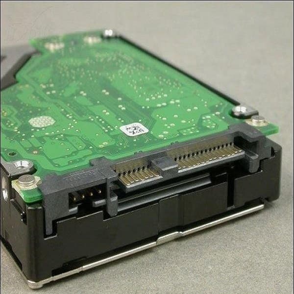 SAS Hard Disk 300GB هارد ساس بسعة 300 جيجا