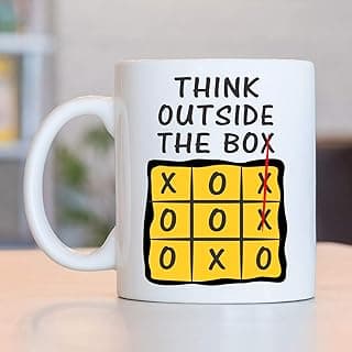 اكسيتينج لايفز - مج قهوة بعبارة «Think Out of The Box» - هدية للأصدقاء والزملاء والأطفال - آمن للاستخدام في الميكروويف، 330 مل