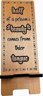 حامل موبايل SIGN & DESIGN - حامل موبايل - "نصف جمال الشخص.." حامل موبايل للمكتب - حامل عرض تابلت متوافق مع جميع الموبايلات - إكسسوارات مكتب خشبية